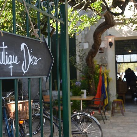 Le Mole Bed & Breakfast ลาฟร็อตต์ ภายนอก รูปภาพ