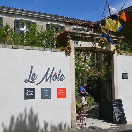 Le Mole Bed & Breakfast ลาฟร็อตต์ ภายนอก รูปภาพ