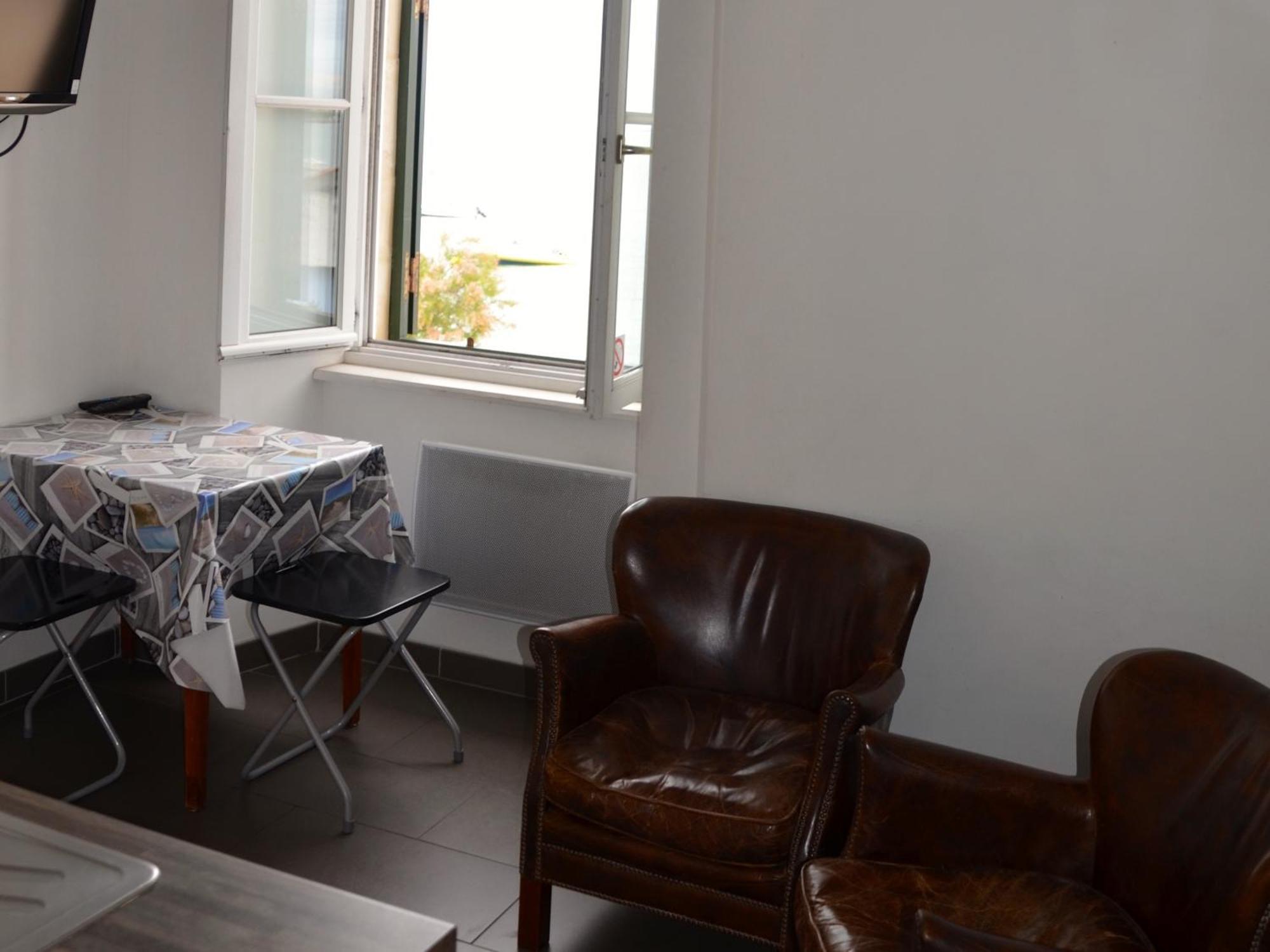 Le Mole Bed & Breakfast ลาฟร็อตต์ ห้อง รูปภาพ